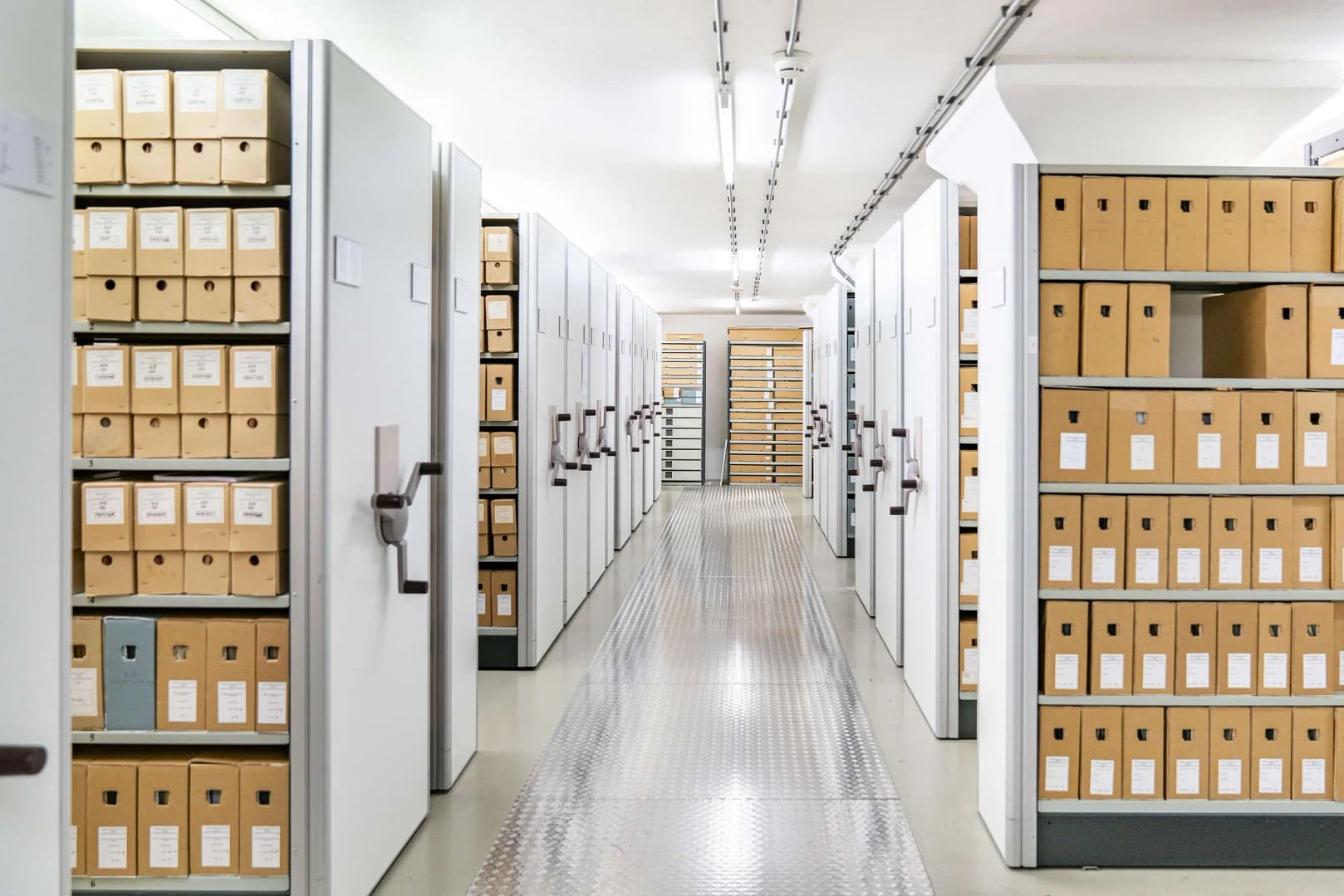 Dutch Genealogy Help, whe visit archives in Zeeland and beyond to find Dutch family records and provide Dutch ancestry research support.